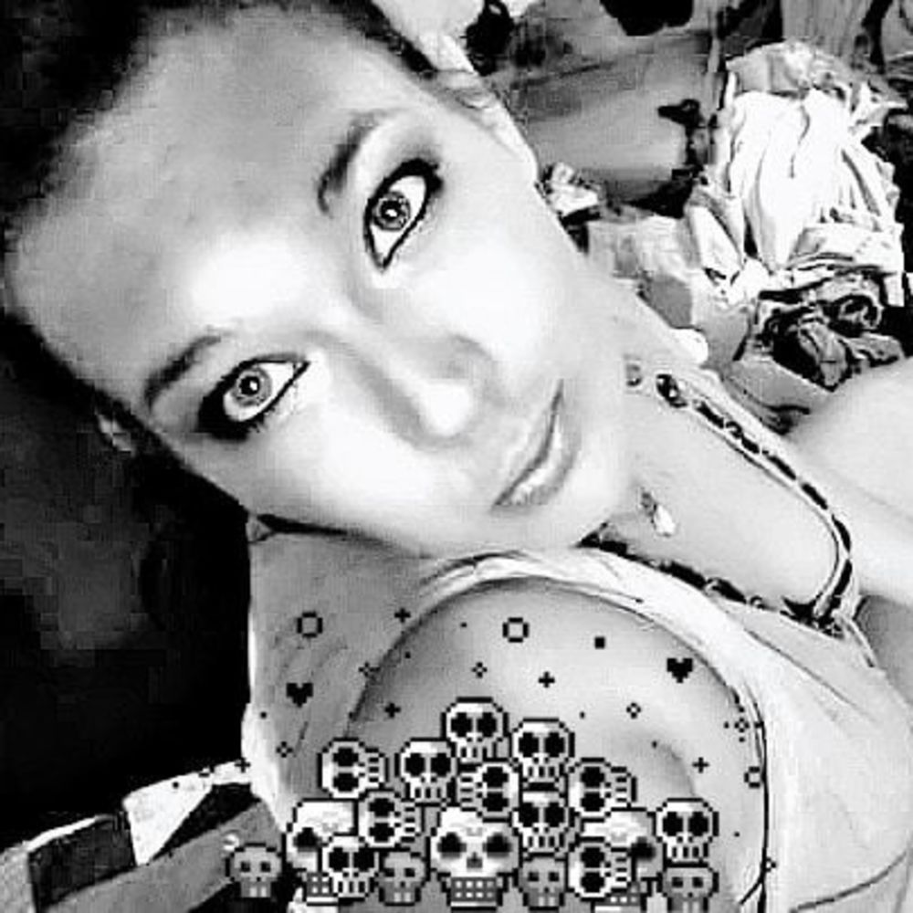 Meet your Posher, Ash